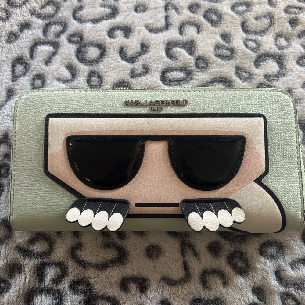 Karl Lagerfeld Paris Wallet